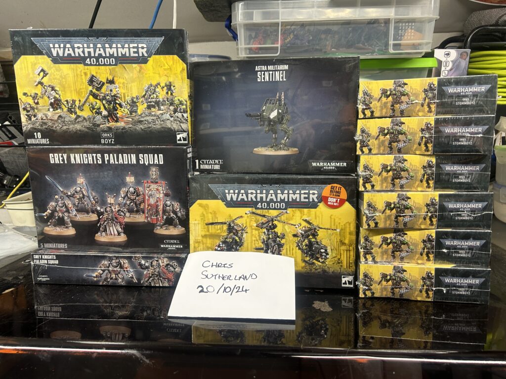 2nd hand warhammer miniature figures